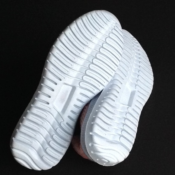 🔥🌟🔥 Jeri Johnson's - Bling Bling Sock Sneakers - Picture 6 of 7